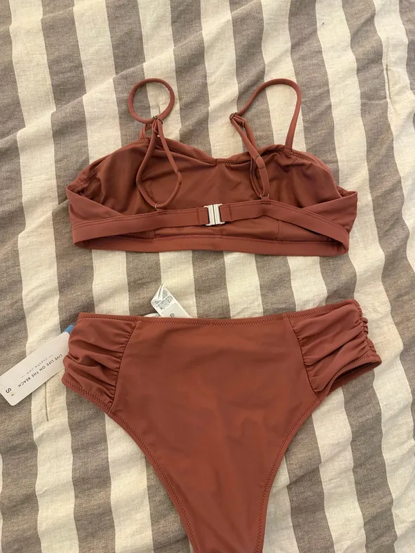 Cupshe Bikini - Image 2