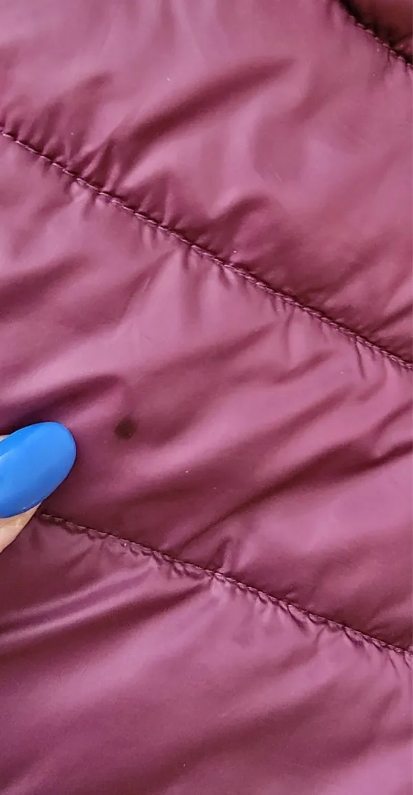 Women’s Patagonia Winter Coat Maroon Medium - Image 4