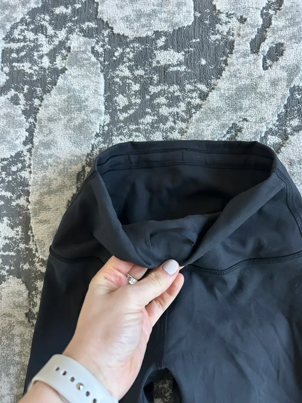 Lululemon Wunder Under 25” Leggings - Image 5