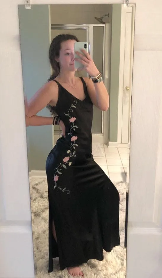 Prom/formal dress Black Size 2 - Image 2
