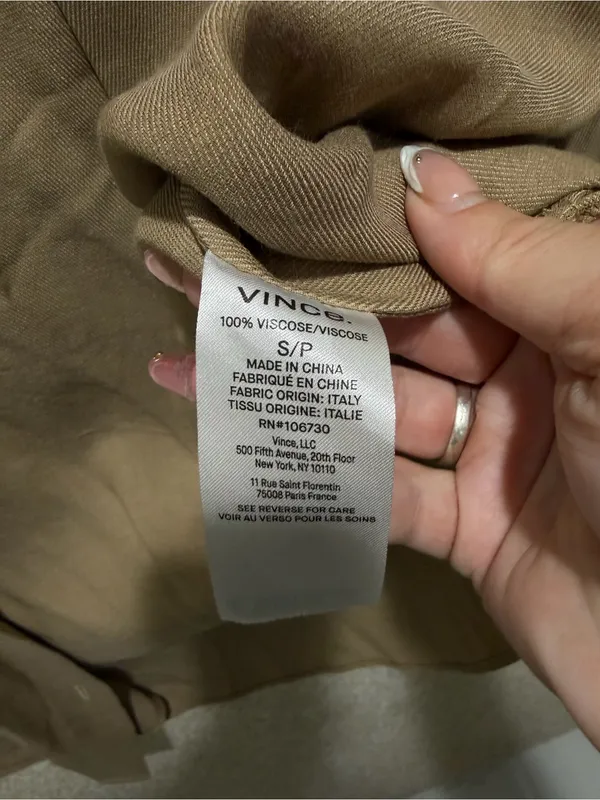 Vince button down shirt long sleeve small tan brown neutral capsule minimal FLAW - Image 11