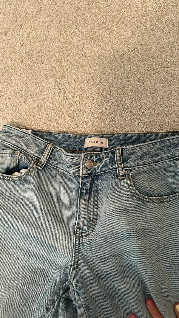 PacSun Low-Rise Baggy Jeans - Image 3