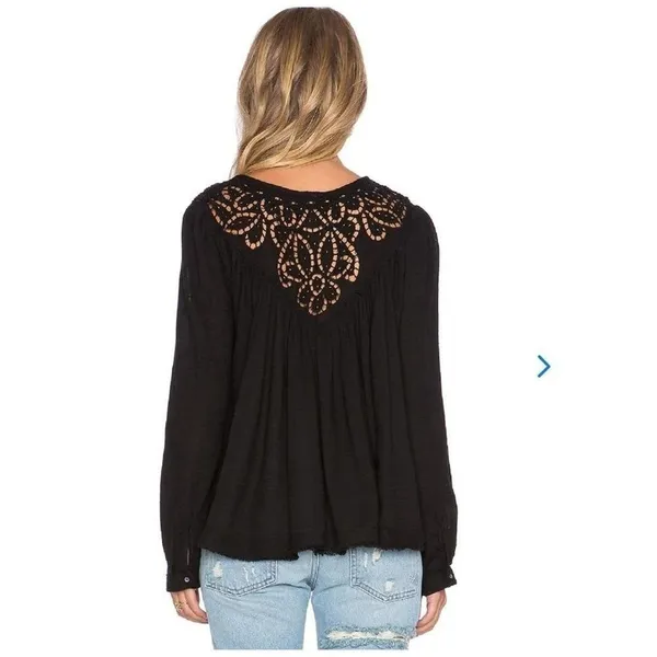 Free People Doin' It Right‎ Black Eyelet Top Women's Size XS Boho - Image 8