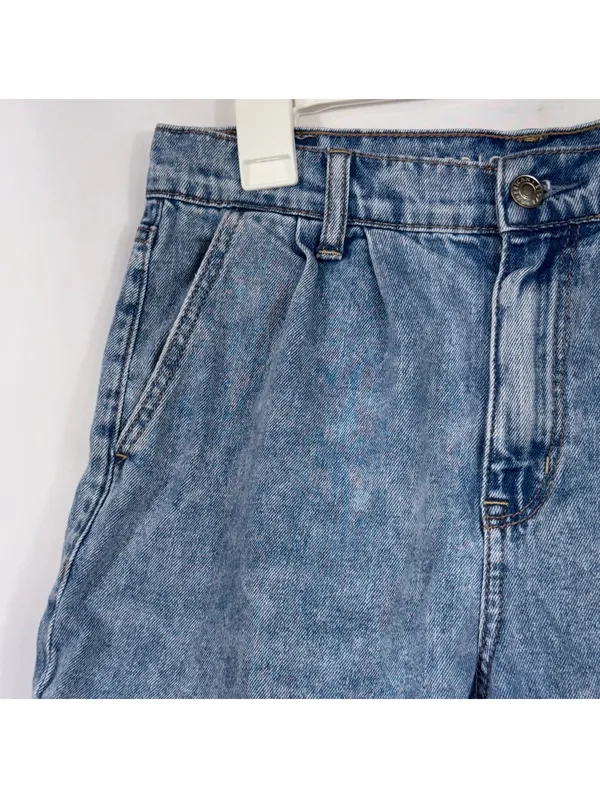 American Eagle Mom Shorts Size 4 High Rise Denim - Image 2