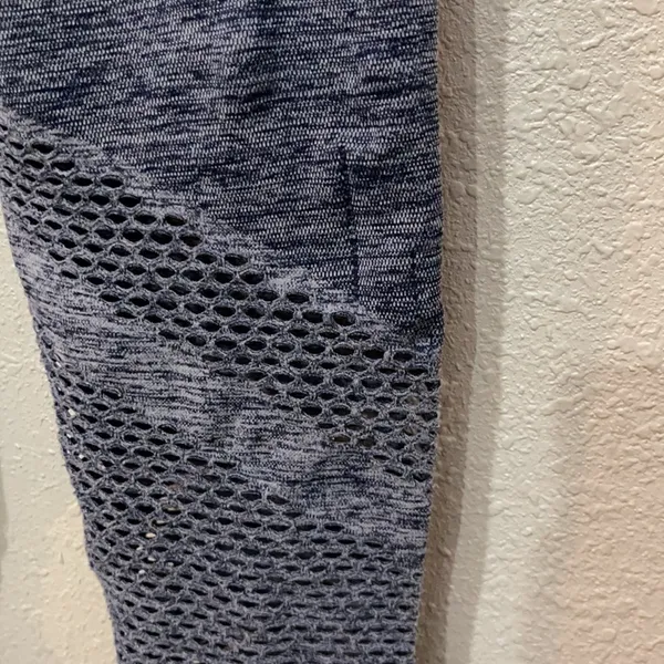 Pink seamless leggings size M - Image 3