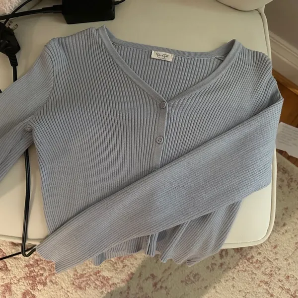 Brandy Melville light blue cardigan - Image 3