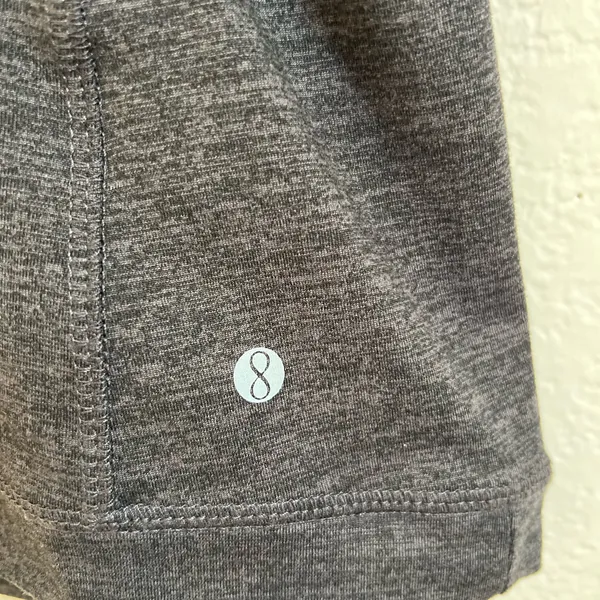 Layer 8 Heathered Gray Performance Shirt Size‎ Medium Black - Image 7