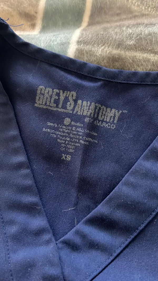 greys anatomy scrub top - Image 2