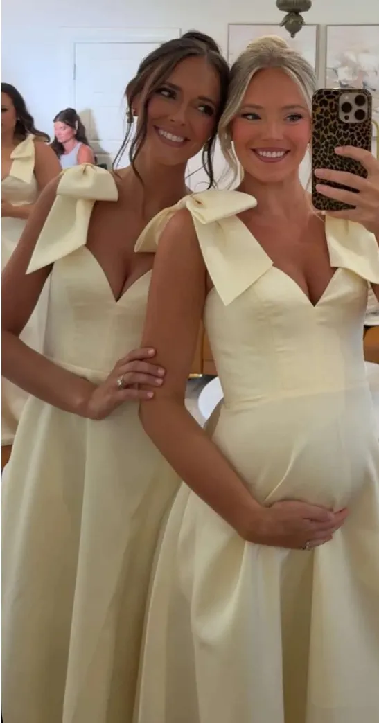 Alfred Sung Bridesmaid dress - Image 3
