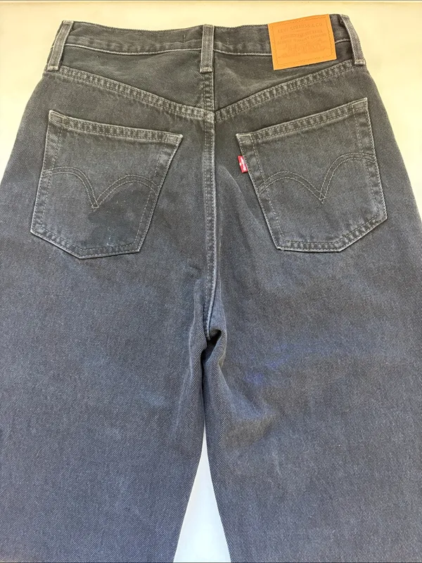 Levi's Women's Charcoal Wide Leg Jeans - Image 5