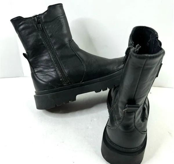 Zara Black Boots - Image 9