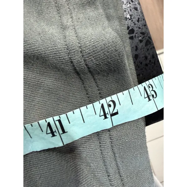 Aloha Island Alo Yoga Sweatpants Womens M‎ Green Accolade Straight Leg Flaw - Image 7