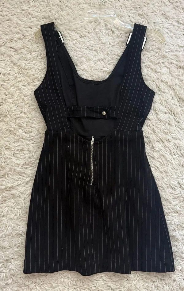 Urban Outfitters Dress - Image 3