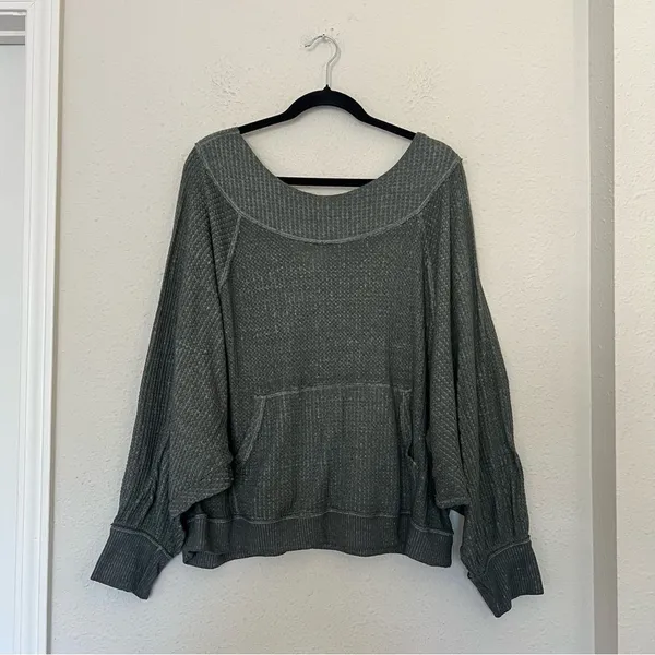 We The Free Free People Westend Thermal Waffle Top Size Large in Green - Image 3