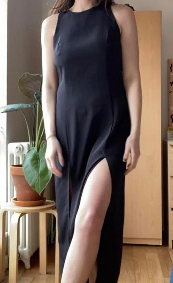 Vintage black midi dress with high slits 🖤 - Image 7