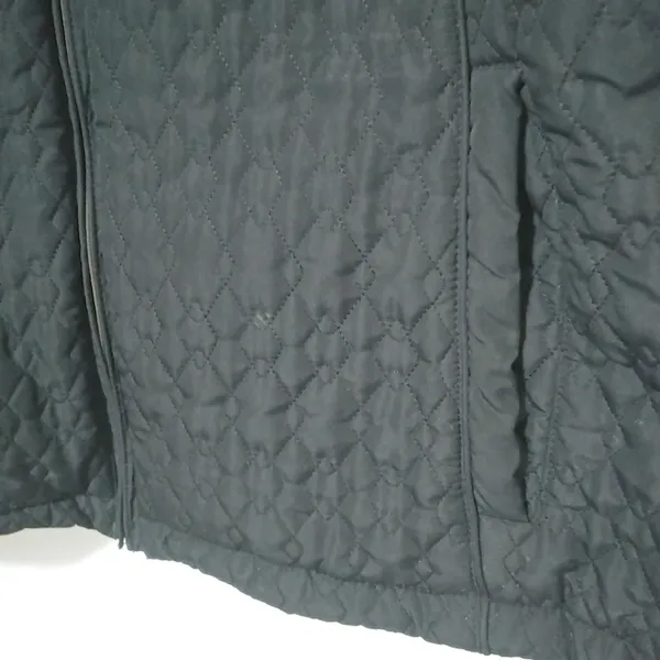 ZeroXposur XL Hoodie Micro Quilted Travel Jacket in Black Gray - Image 11