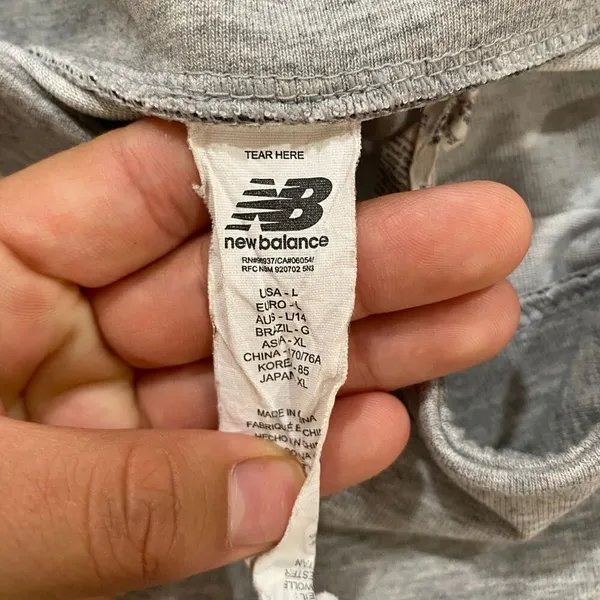 New Balance Gray Stripe Active Leggings Size L - Image 3