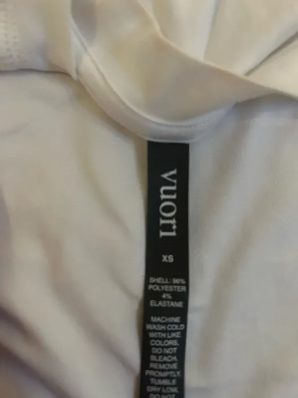 Vuori Tank Top - Image 2