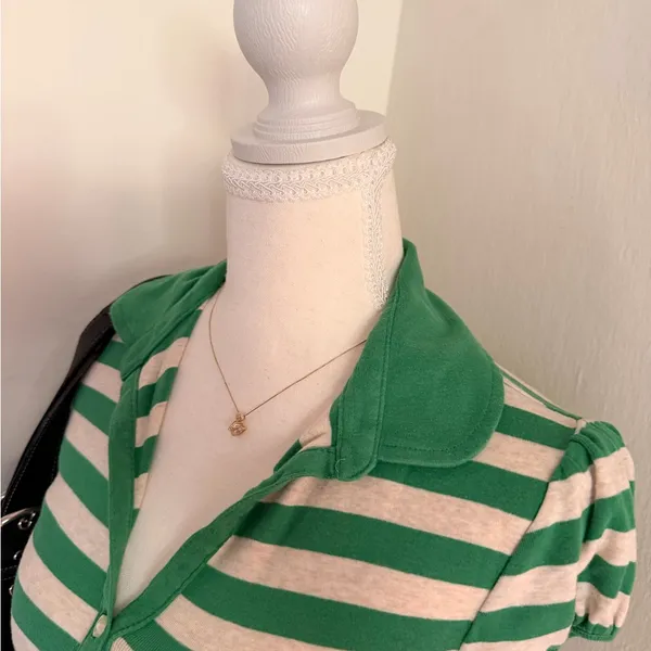 Y2K Old Navy Green and White Striped Polo 100% Cotón  - Image 5