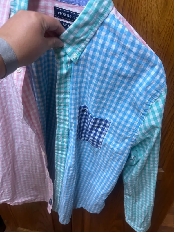 Crown & Ivy men’s large button down - Image 2