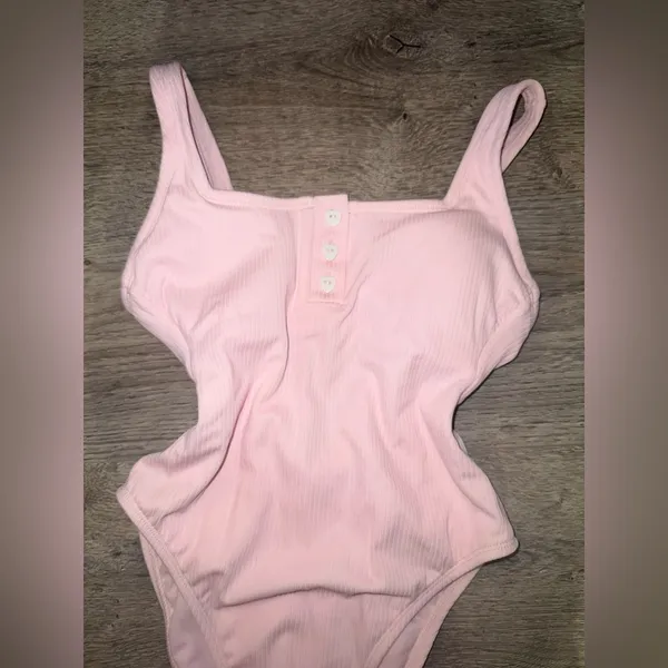 Stoney Clover Lane x Target pink ribbed Henley one piece swimsuit NWOT XSMALL - Image 2