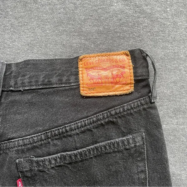 Levi's 501 High Rise Shorts 27W - Image 6