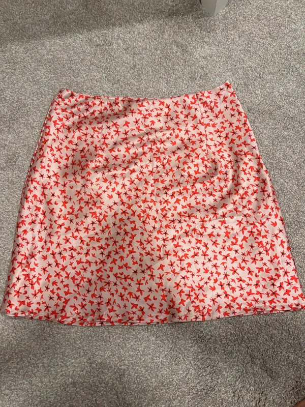 Princess Polly The Joan Satin Floral Mini Skirt - Size: 4 - Image 5