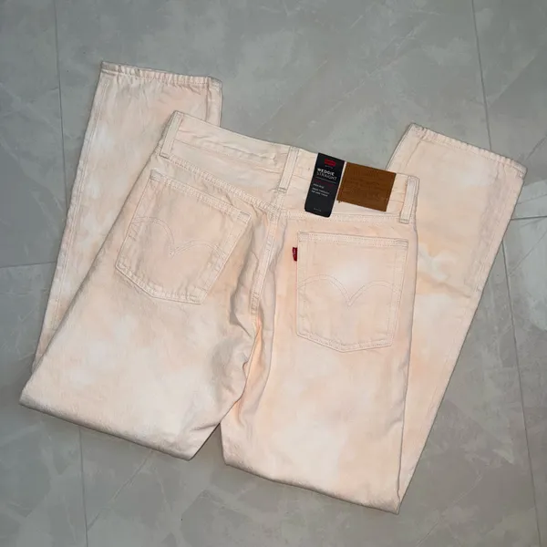 Levi’s Jeans Straight Leg Wedgie - Image 3