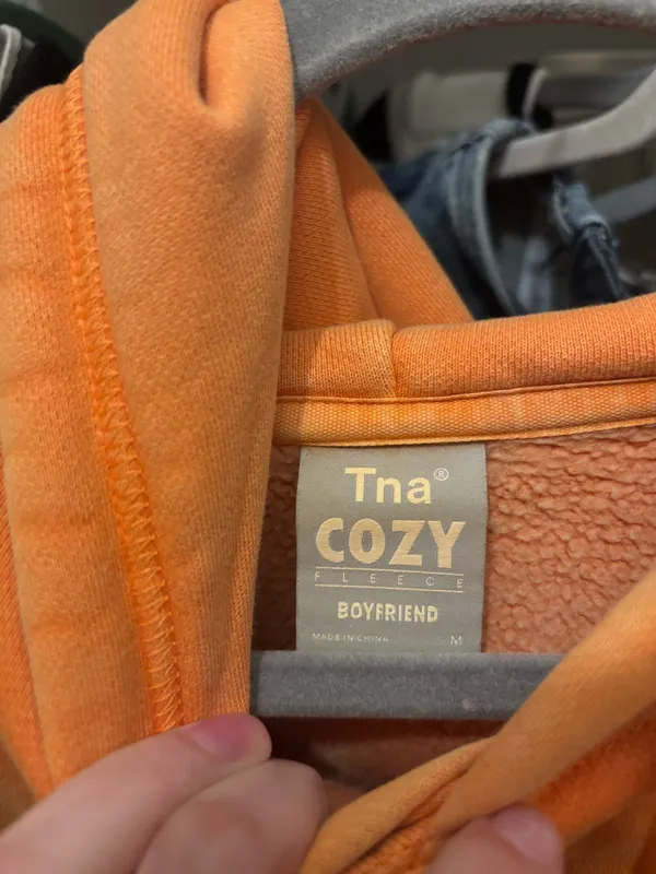 Aritzia TNA Hoodie Cozy Boyfriend - Image 3