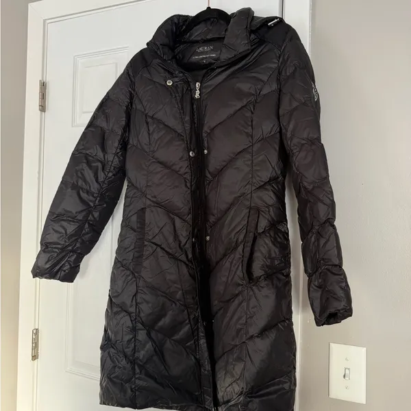 Ralph Lauren Ultra Light Weight 90% Down Fill Black Long Puffer Jacket With Hood - Image 4