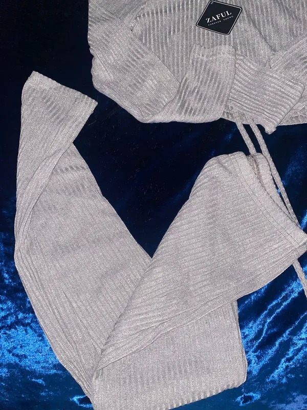 Zaful Grey 2 Piece Set - Image 3