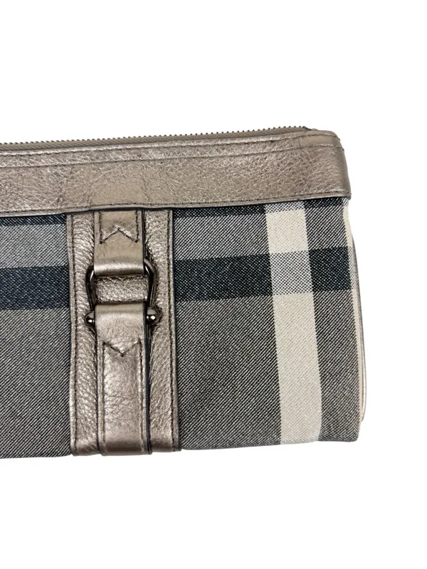 Y2K Burberry Gray Silver Plaid Wristlet Wallet Clutch - Image 3