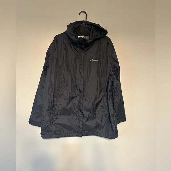 Columbia Black Light Weight Jacket - Image 3
