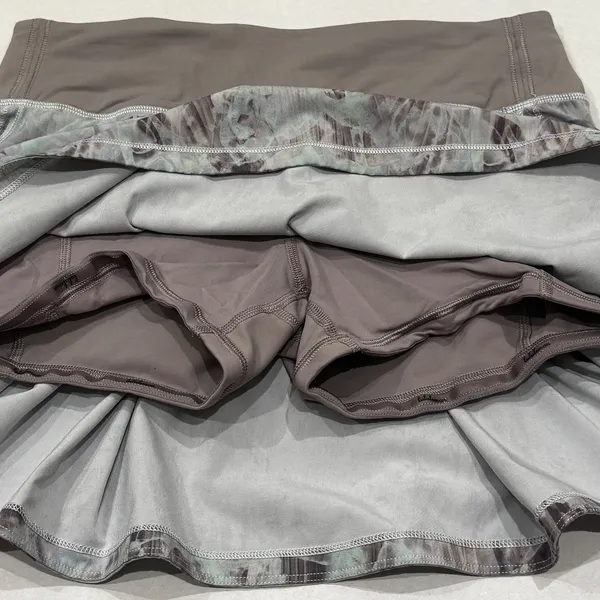 Lululemon Speed‎ Up Short Skirt Tie Dye Print Athletic Skirt Women's Size 4 - Image 6