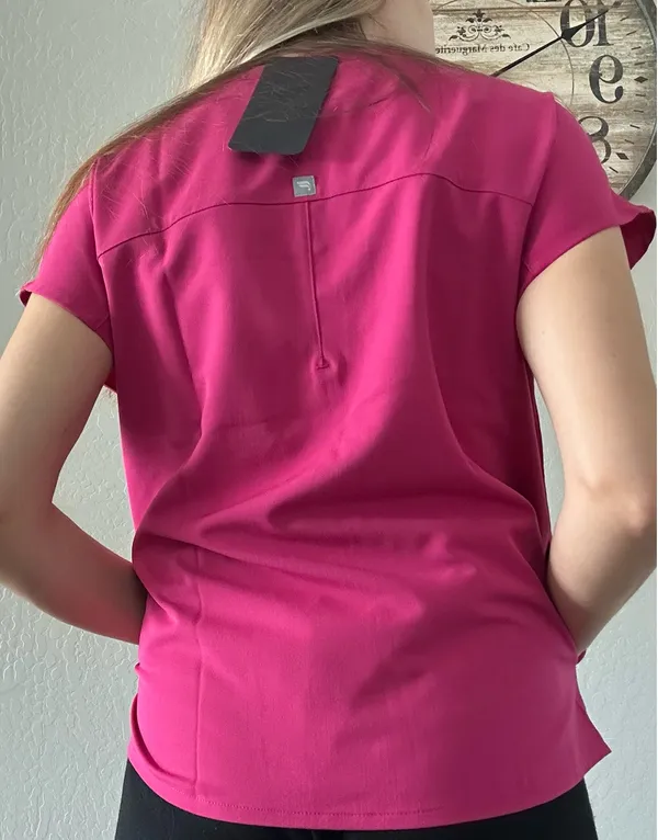XS Pink Fabletics Scrub Top - Image 3