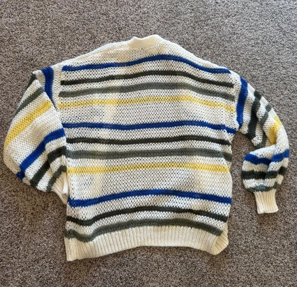 Sweater - Image 5