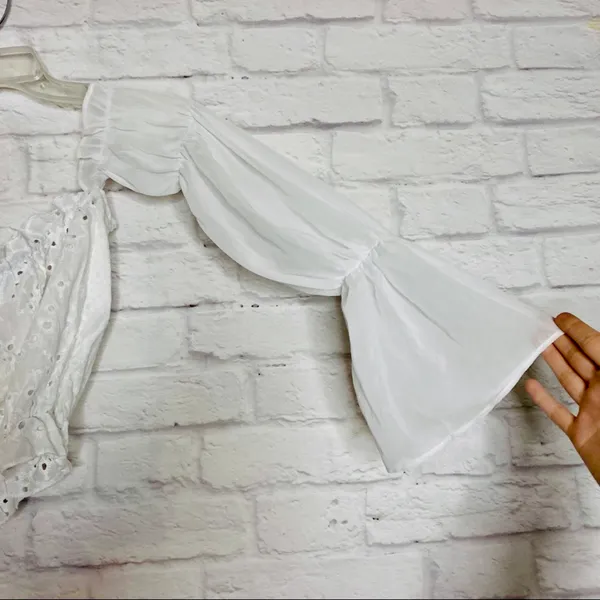NEW Eyelet Top - Image 5