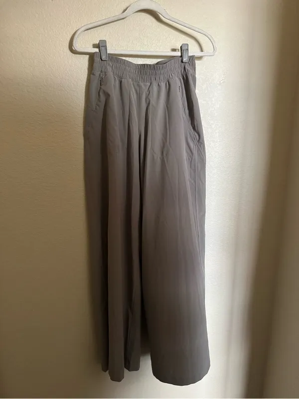 Lululemon Swift Mid-Rise Wide Leg Pants Sz 4 Warm Ash Grey - Image 5