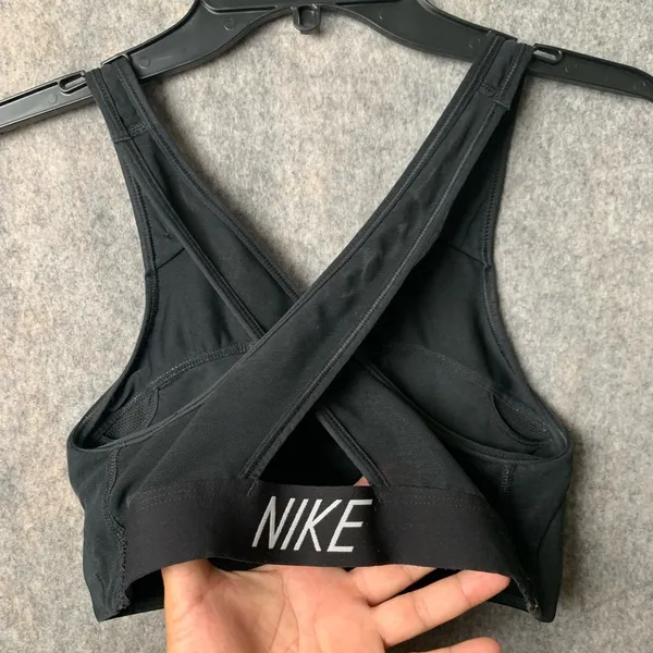 Nike Dri Fit Women Size Medium Black athletic Sports‎ Bra Mesh - Image 4