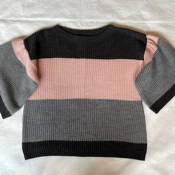 Cable & Gauge Colorblock Short Sleeve Sweater size M - Image 2