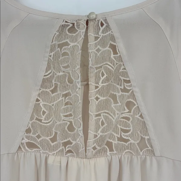 Maeve Cream Floral Lace Flutter Sleeve Semi-Sheer Blouse Women’s Size 4 in EUC! - Image 6
