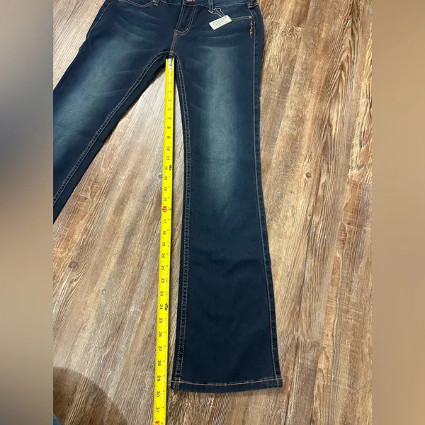 NWT Love Signature Denim Blue Bootcut Jeans 28 Casual Basic Everyday Women’s - Image 3