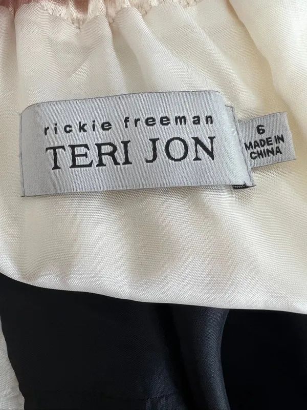Rickie Freeman Teri Jon 100% Silk Jeweled Halter Black Ivory Formal Gown 6 - Image 8