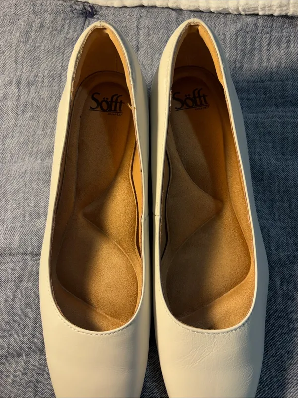 Soft Lillian Pump Heel Women’s size 9.5M - Image 5