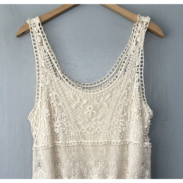 AEO American Eagle Dress Size Medium Cream Crochet Lace Boho Romantic Hippie - Image 2