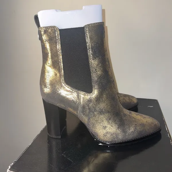 Lauren Ralph Lauren Mylah Metallic Chelsea Booties‎ Women 9.5 Bronze Gold NEW - Image 12