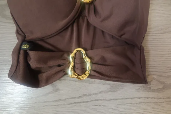 Naomi Luxxo buckle bikini top sweetheart neckline in brown and gold size medium. - Image 3