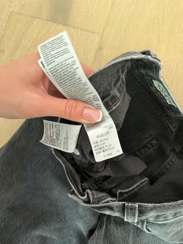 Levi’s Baggy Dad Women’s Jeans - Image 3