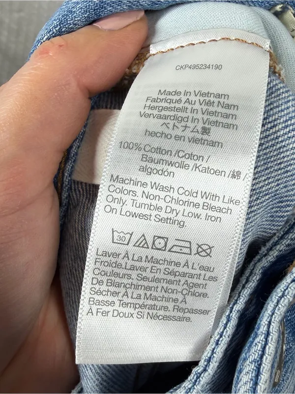 Madewell NWT Light Wash The Darted Barrel Leg‎ Jeans - Image 6