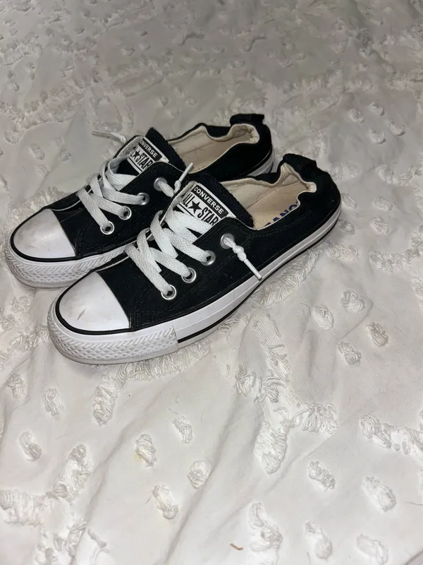 Low-Top Converse Black - Image 2